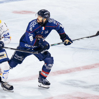 MAILLOT PORTÉ - #8 NEIL MANNING (CONTINENTAL CUP)