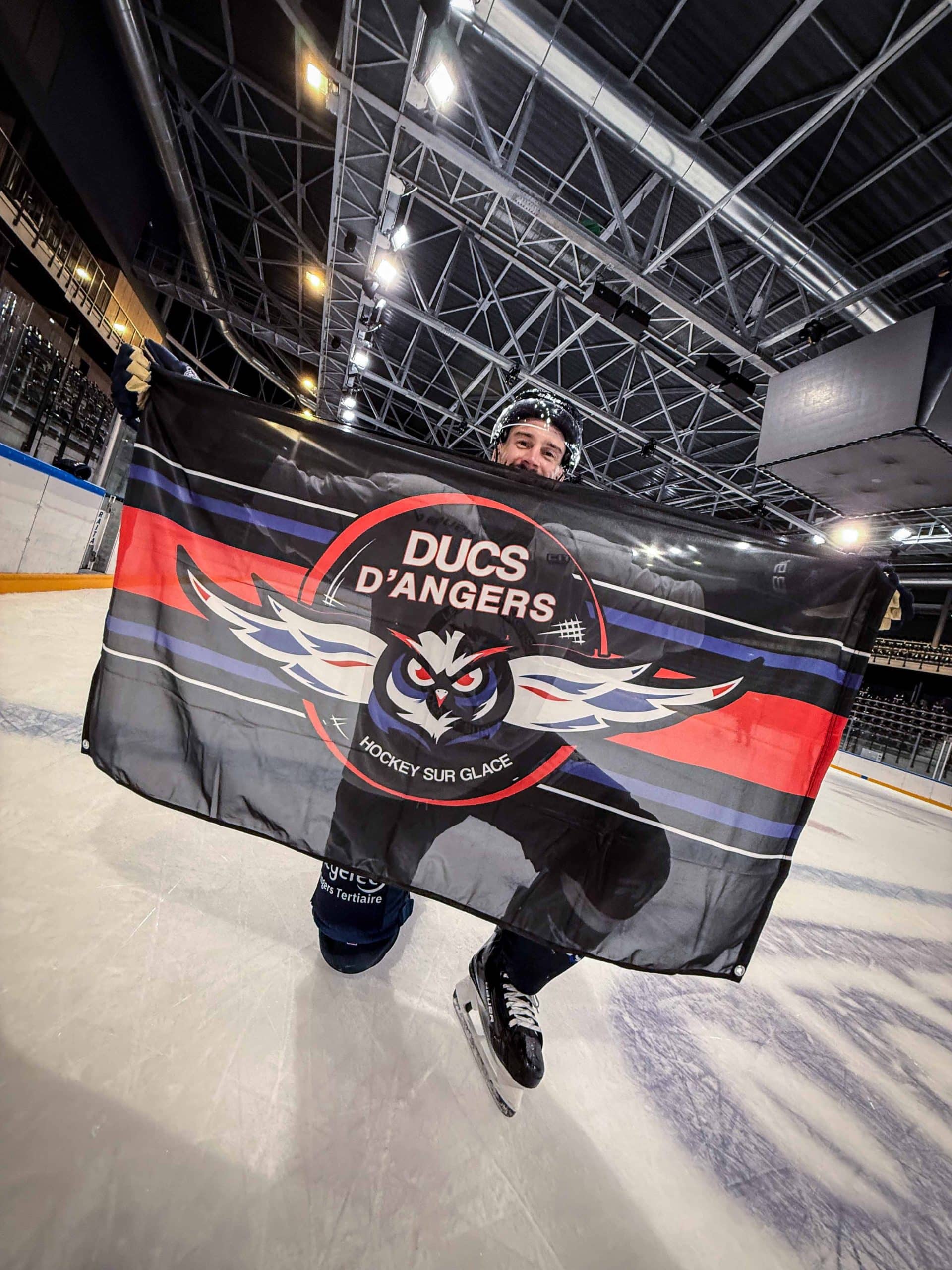 DRAPEAU SUPPORTER (GRAND FORMAT) – Image 3