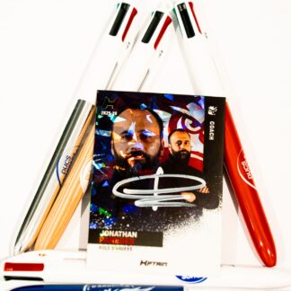 COMBO STYLO BIC AU CHOIX + CARTE KPTAIN JONATHAN PAREDES DÉDICACÉE